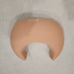 Butter nursing pillow